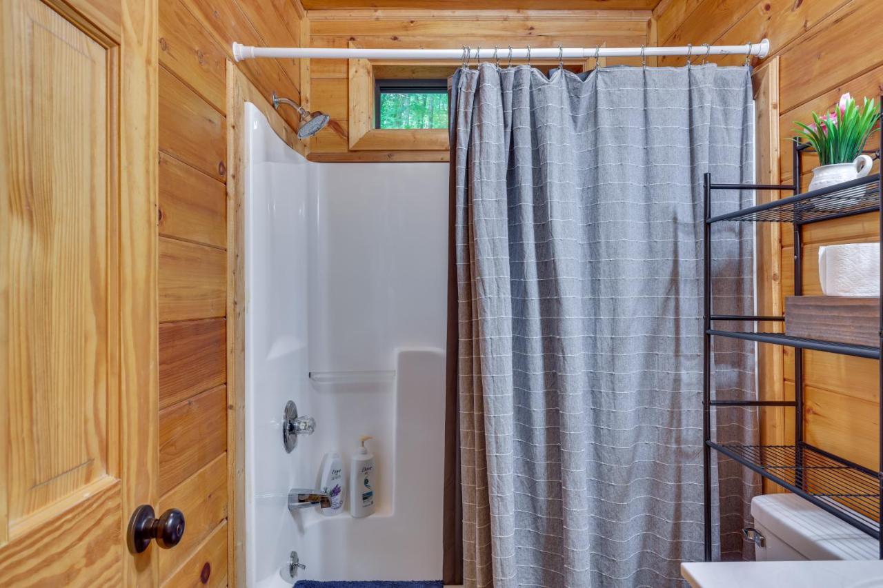 Riverfront Ellijay Cabin With Deck And Pool Access! Exterior foto